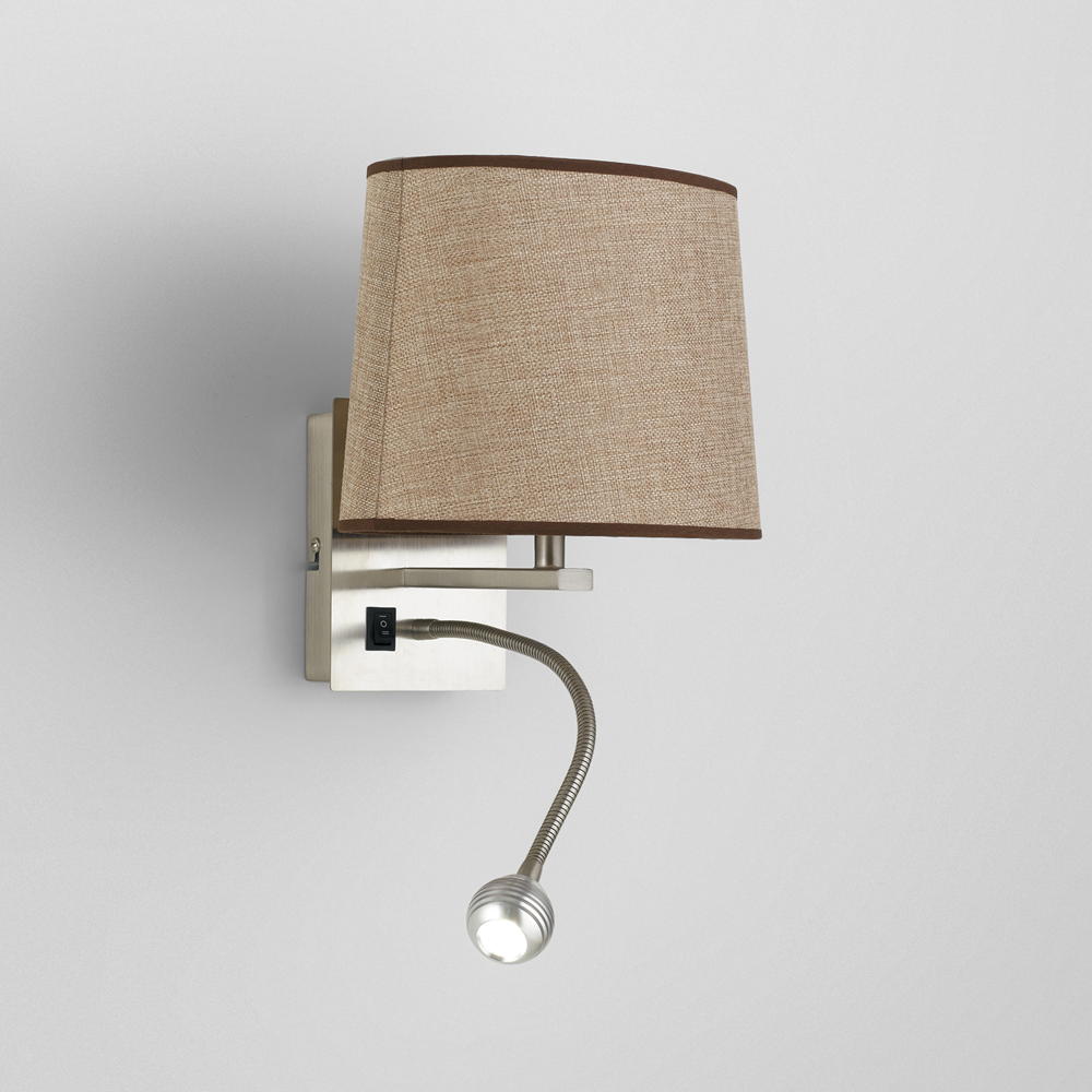 HELLY oval wall light with LED reading light