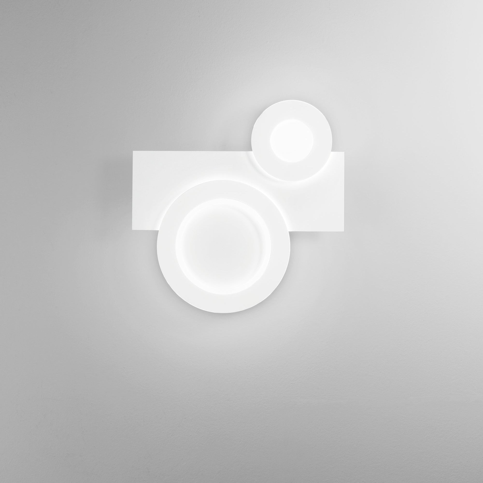 Plafoniera LED Collage singola bianca - sfondo grigio