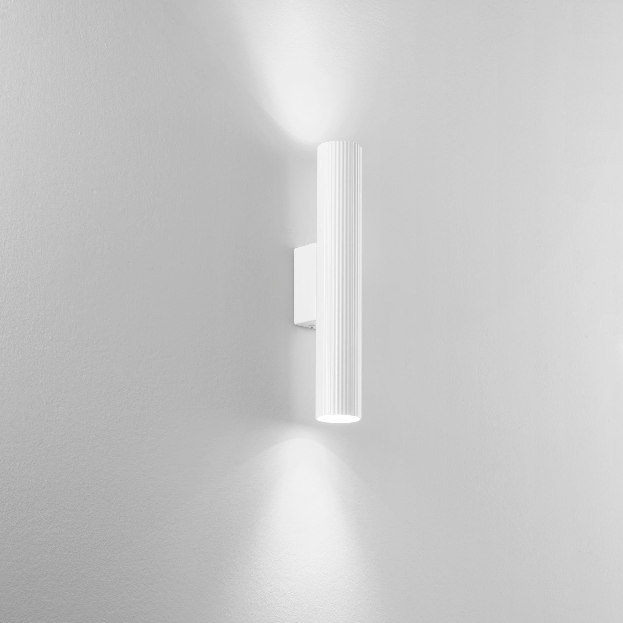 Applique Lord in acciaio e alluminio | FT Feel The