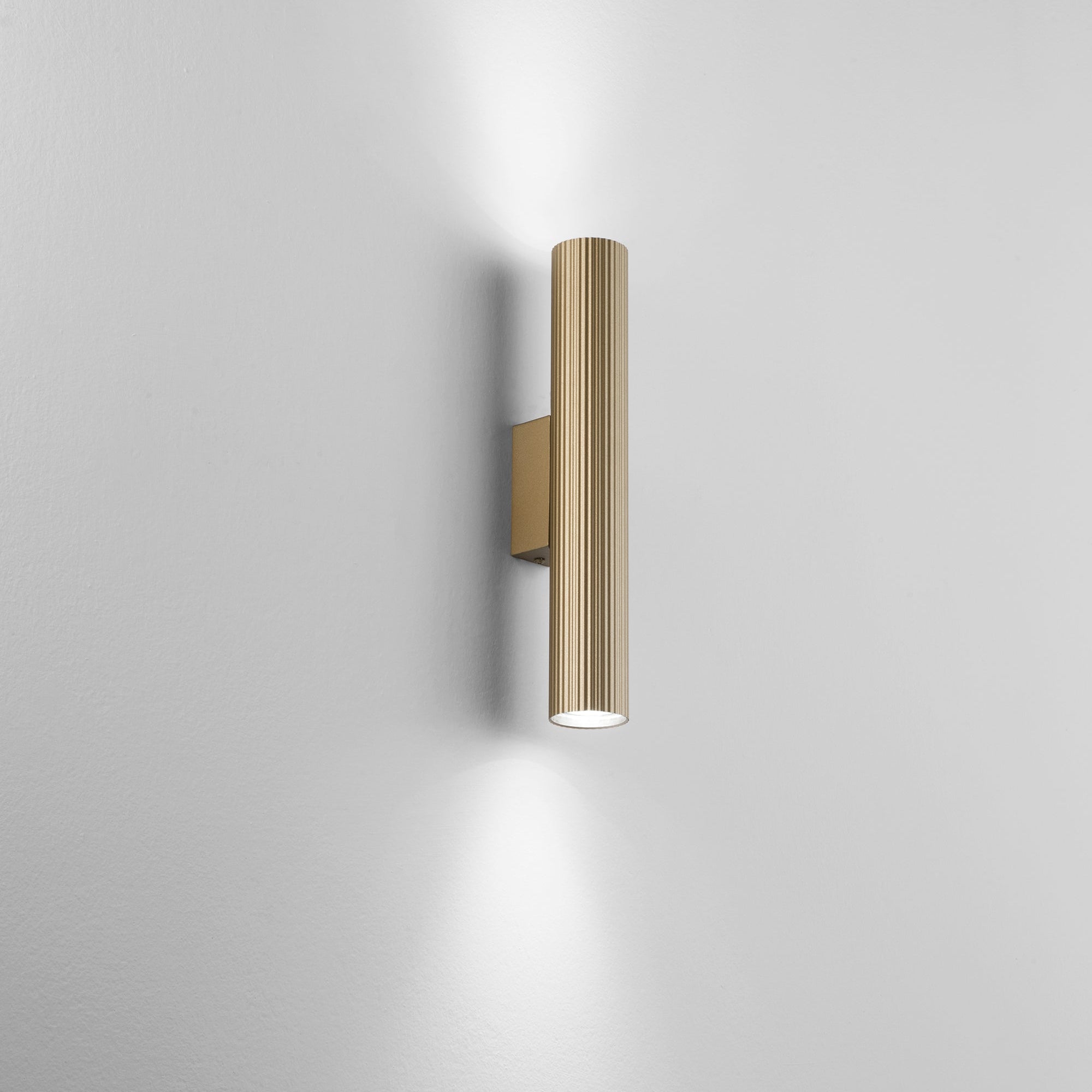 Applique Lord in acciaio e alluminio | FT Feel The