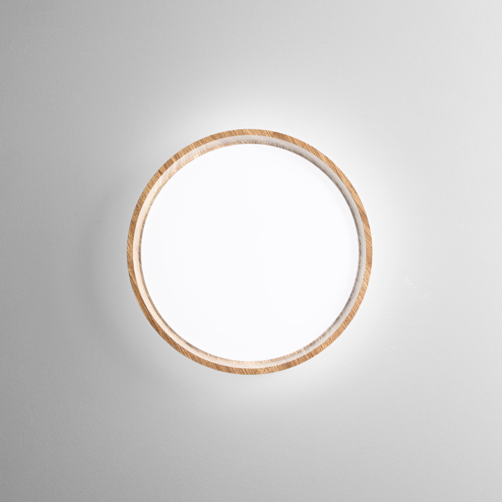 Plafoniera LED MADERA in metallo effetto legno 22W con interruttore CCT 40 cm. - FT-FeelThe