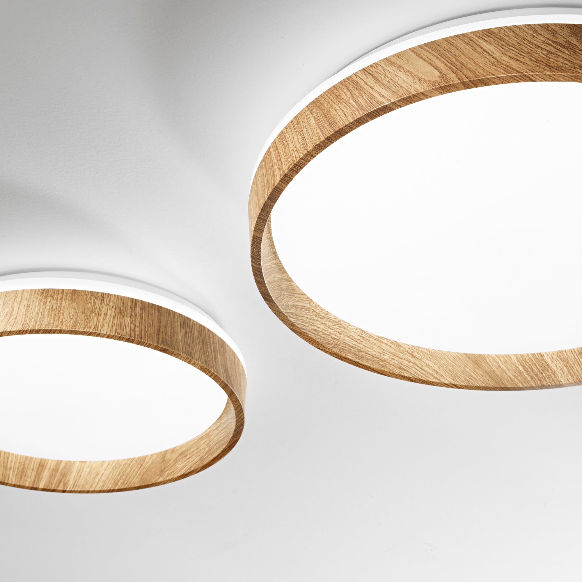 Plafoniera LED MADERA in metallo effetto legno 22W con interruttore CCT 40 cm. - FT-FeelThe