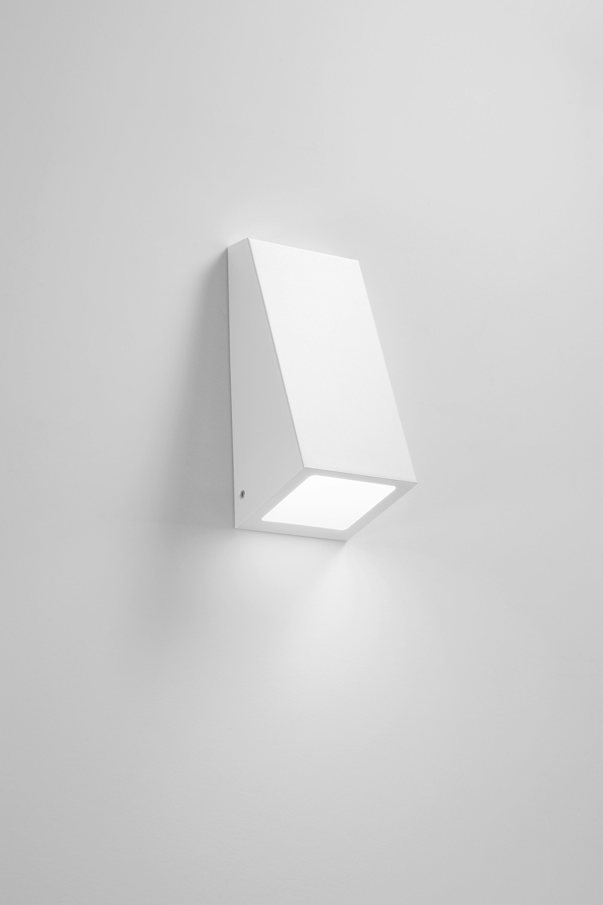 Applique POPUP in metallo da interno ed esterno | FT Feel The