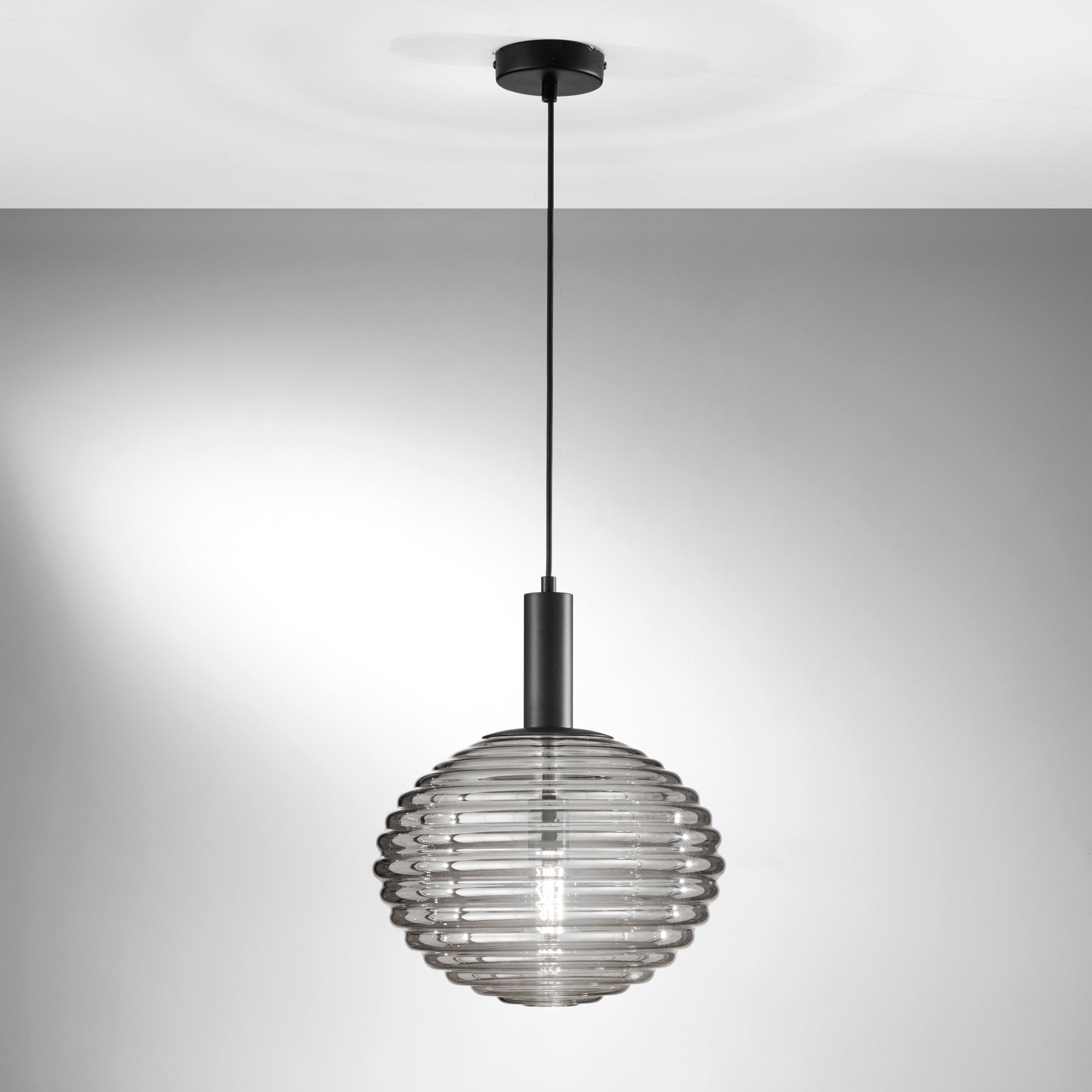 Sospensione RIPPLE in metallo con diffusore in vetro - FT-FeelThe