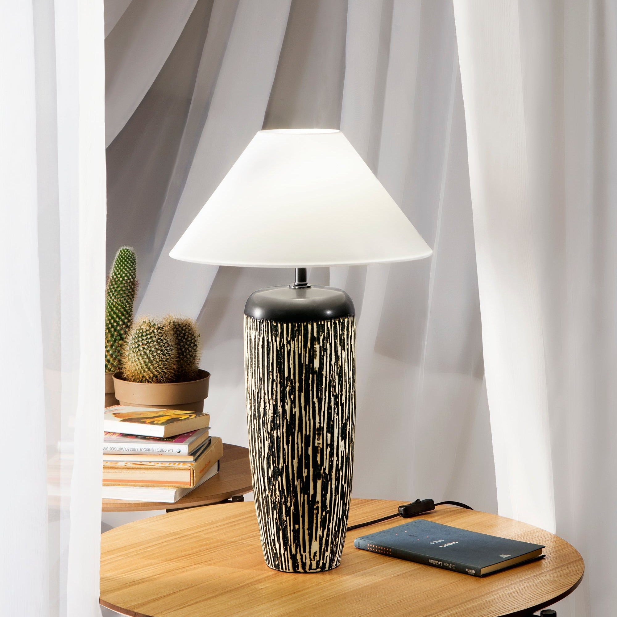 Lampada da tavolo Savana - Foto ambientata