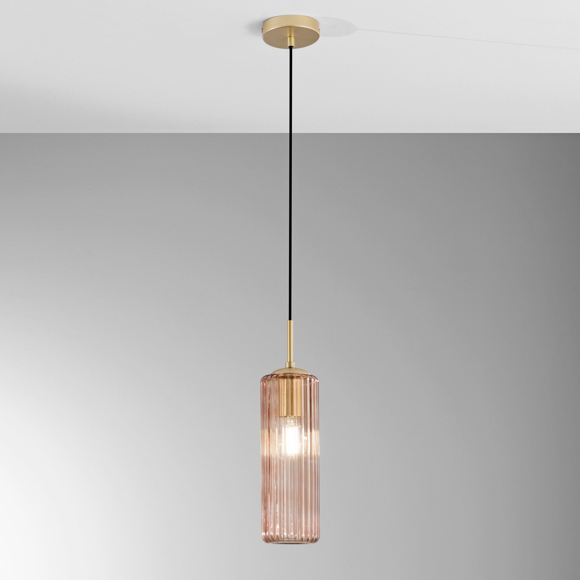 Sospensione Venice con vetro ambra