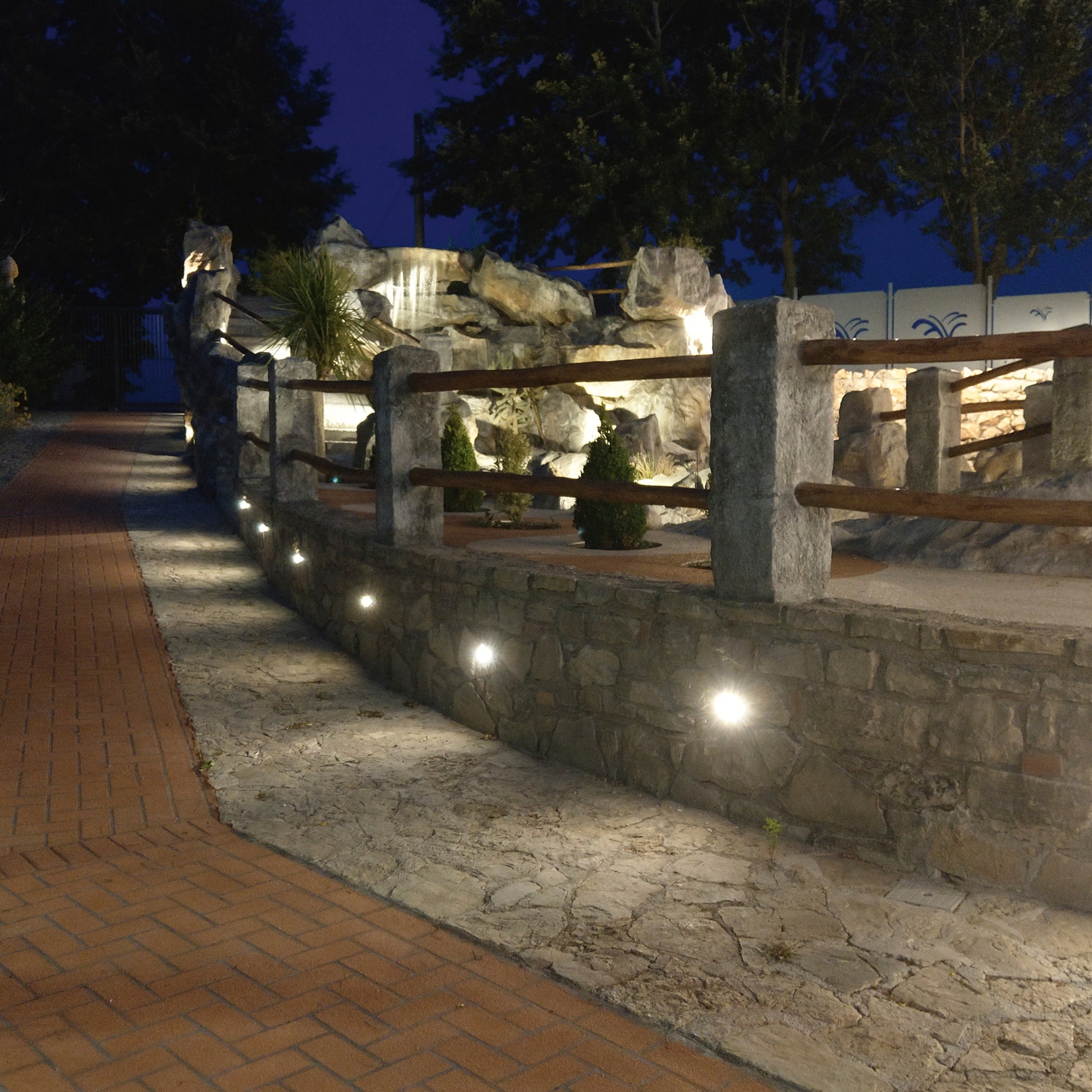 Segnapassi ONYX in alluminio pressofuso | FT Feel The