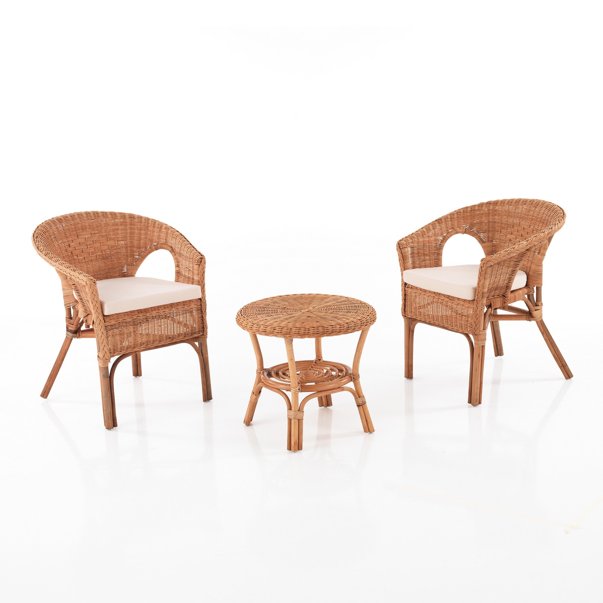 DUO outdoor living set in rattan