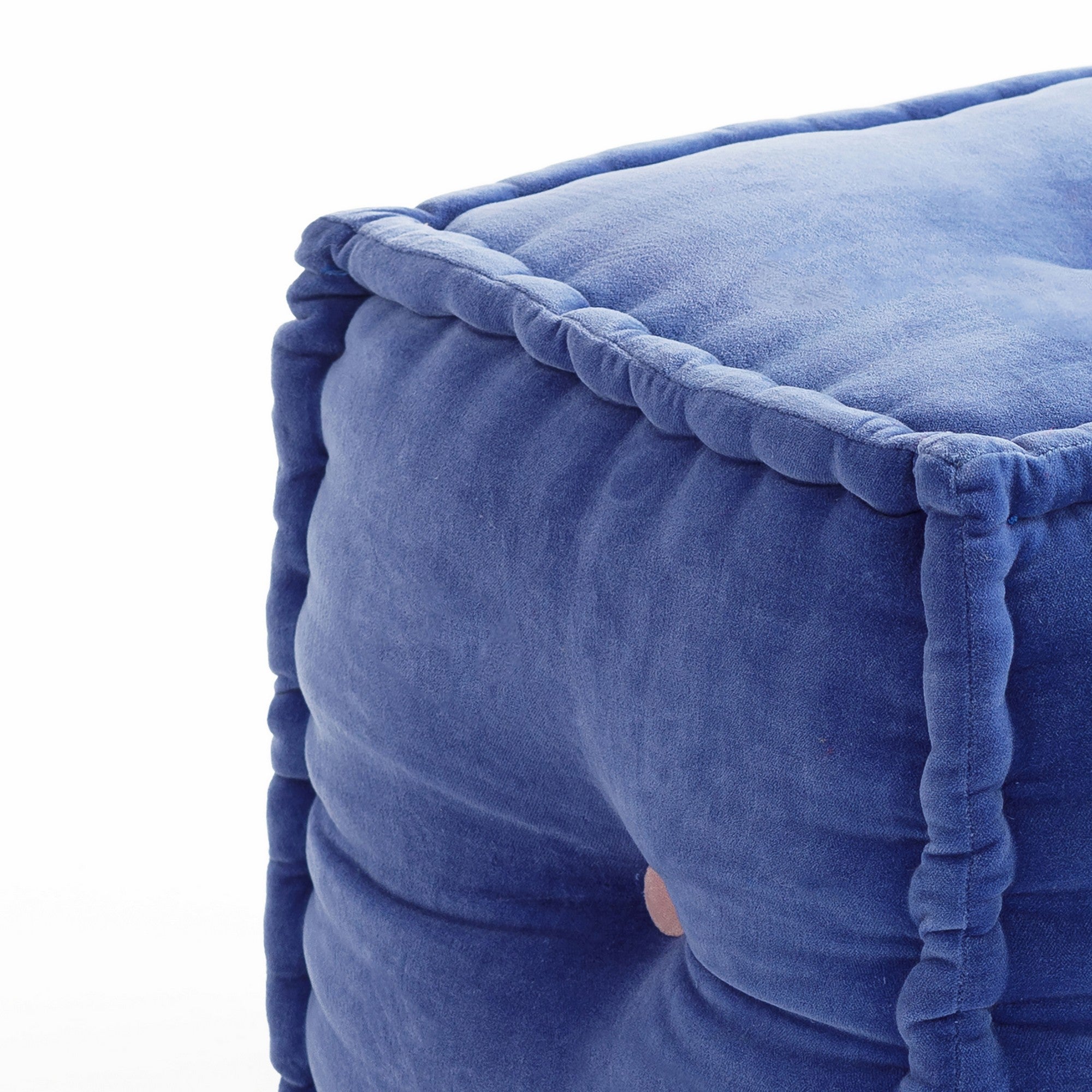 DEEP pouf with cotton covering