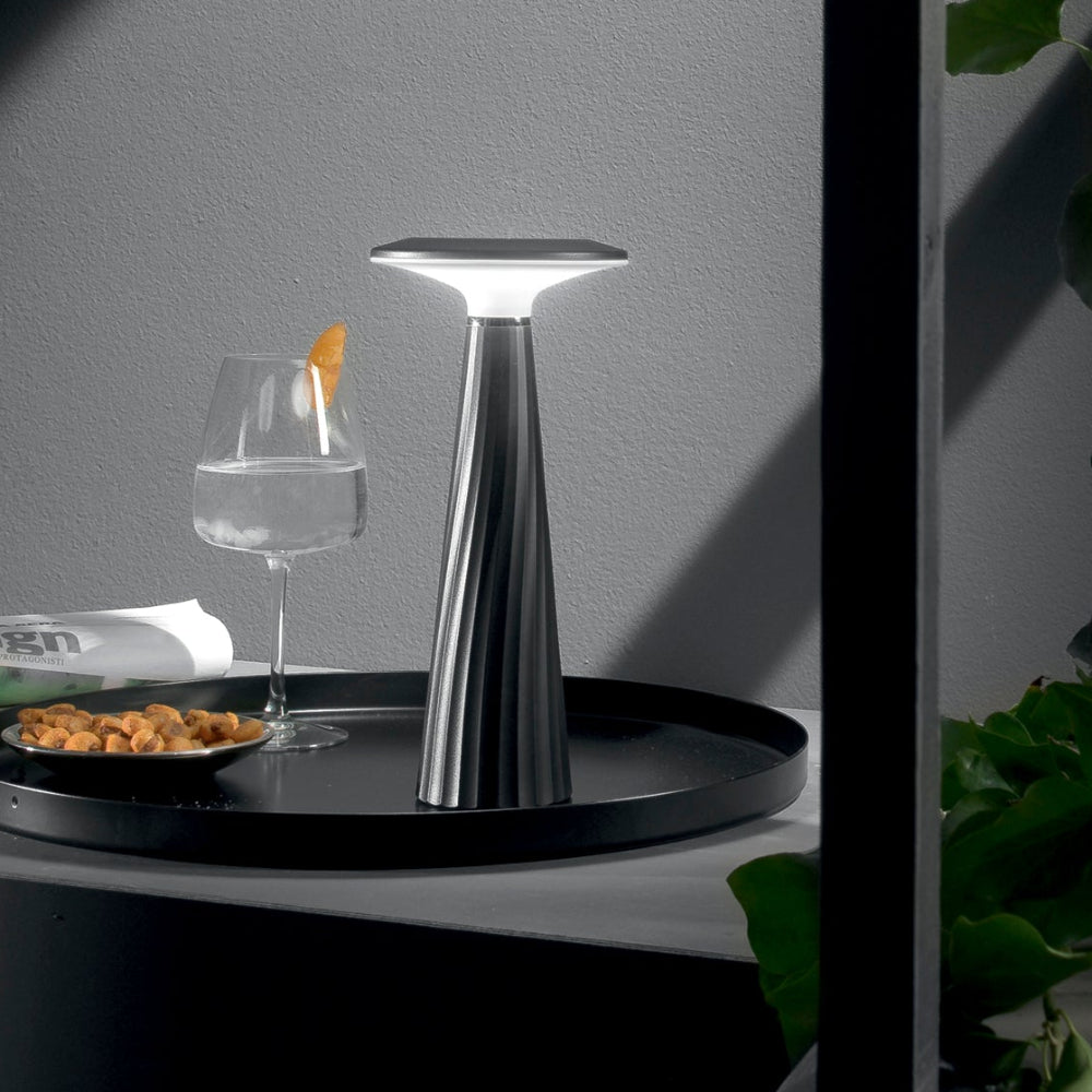 Lampada da tavolo LED BRIO ricaricabile e con touch dimmer - FT-FeelThe