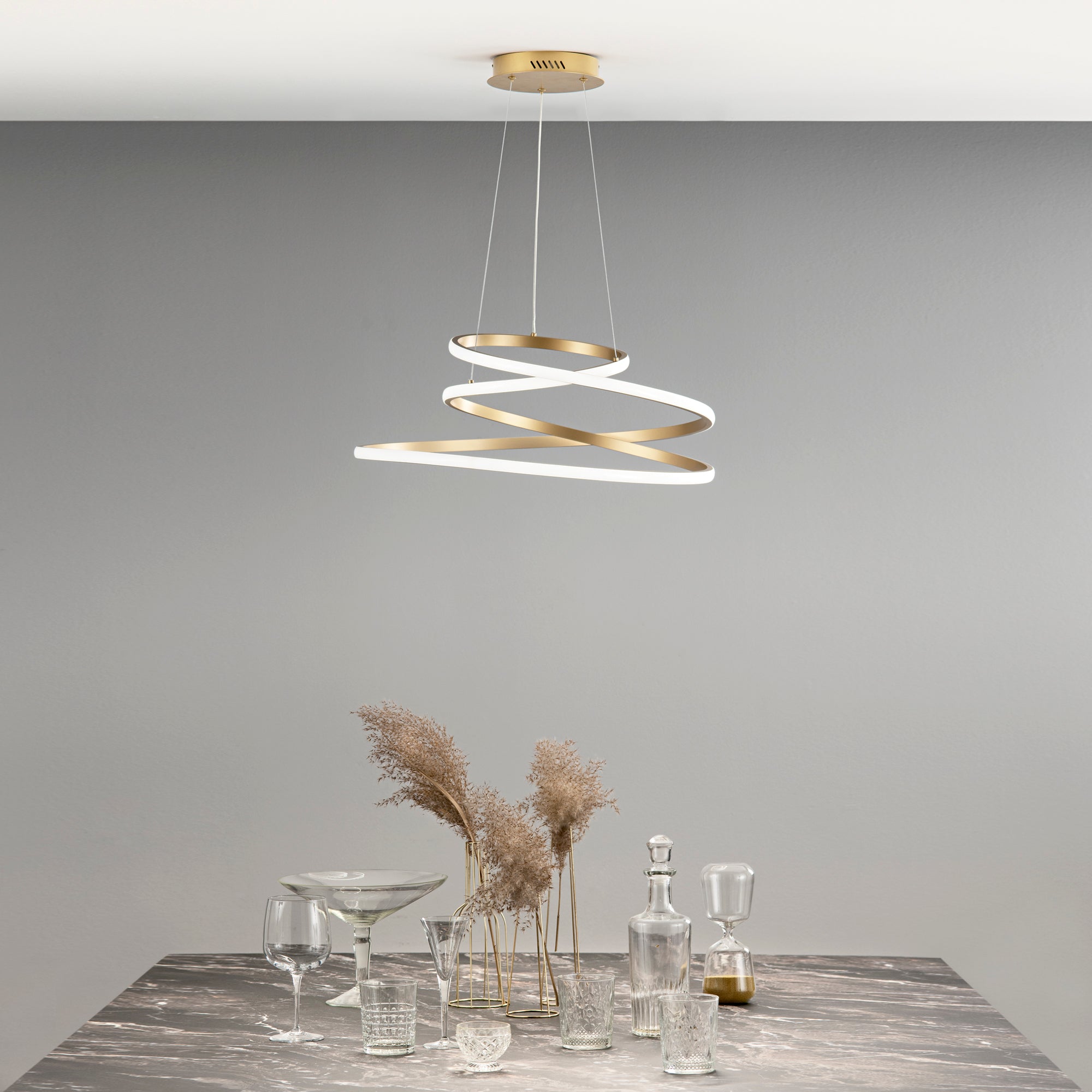 Lampadario a sospensione LED COASTER con funzione CCT per la personalizzazione della temperatura colore - FT-FeelThe