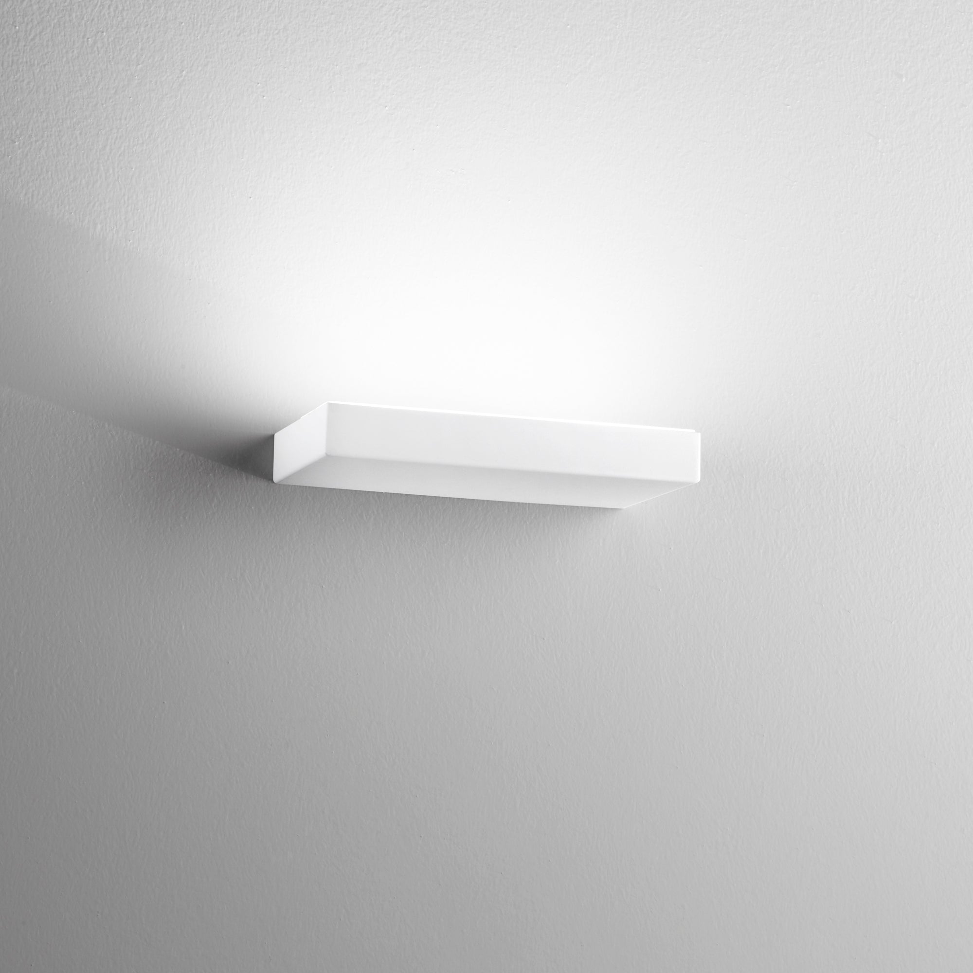Applique LED EIDOS in metallo con potenza selezionabile CCT  24x15cm - FT-FeelThe