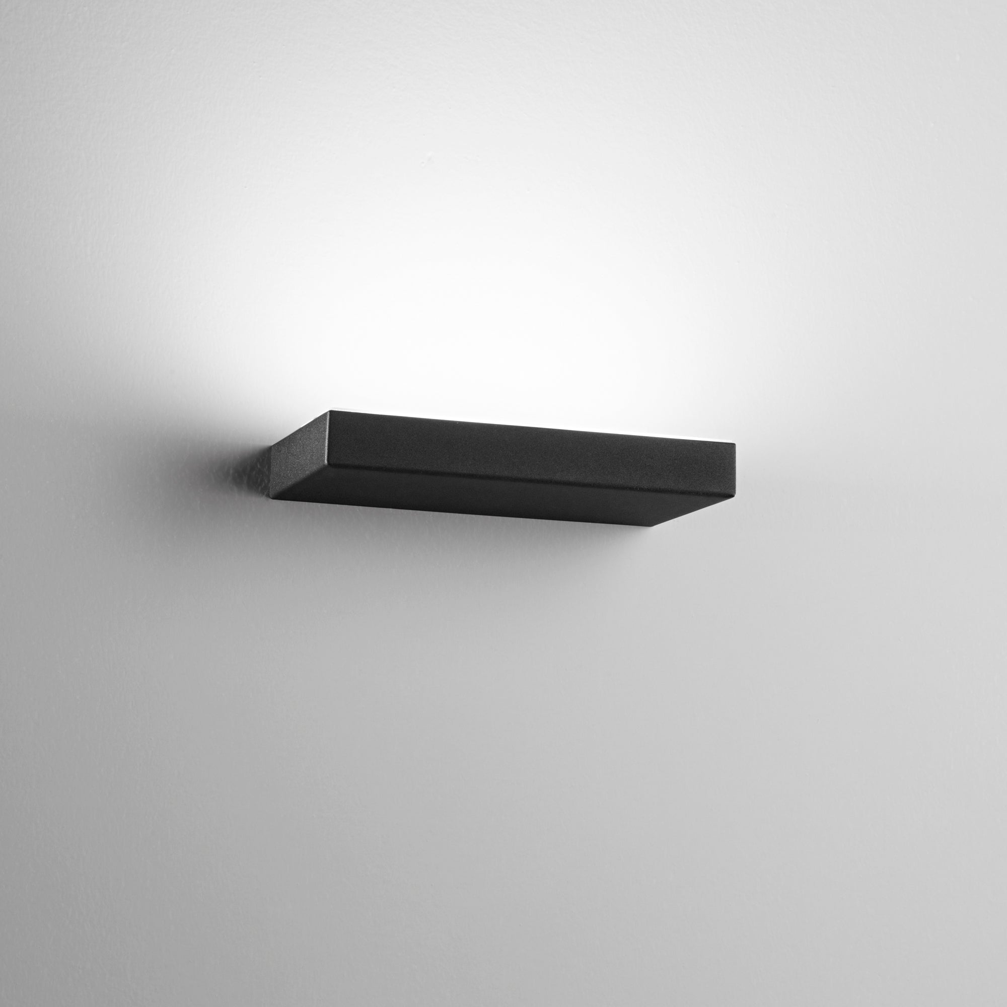 Applique LED EIDOS in metallo con potenza selezionabile CCT  24x15cm - FT-FeelThe