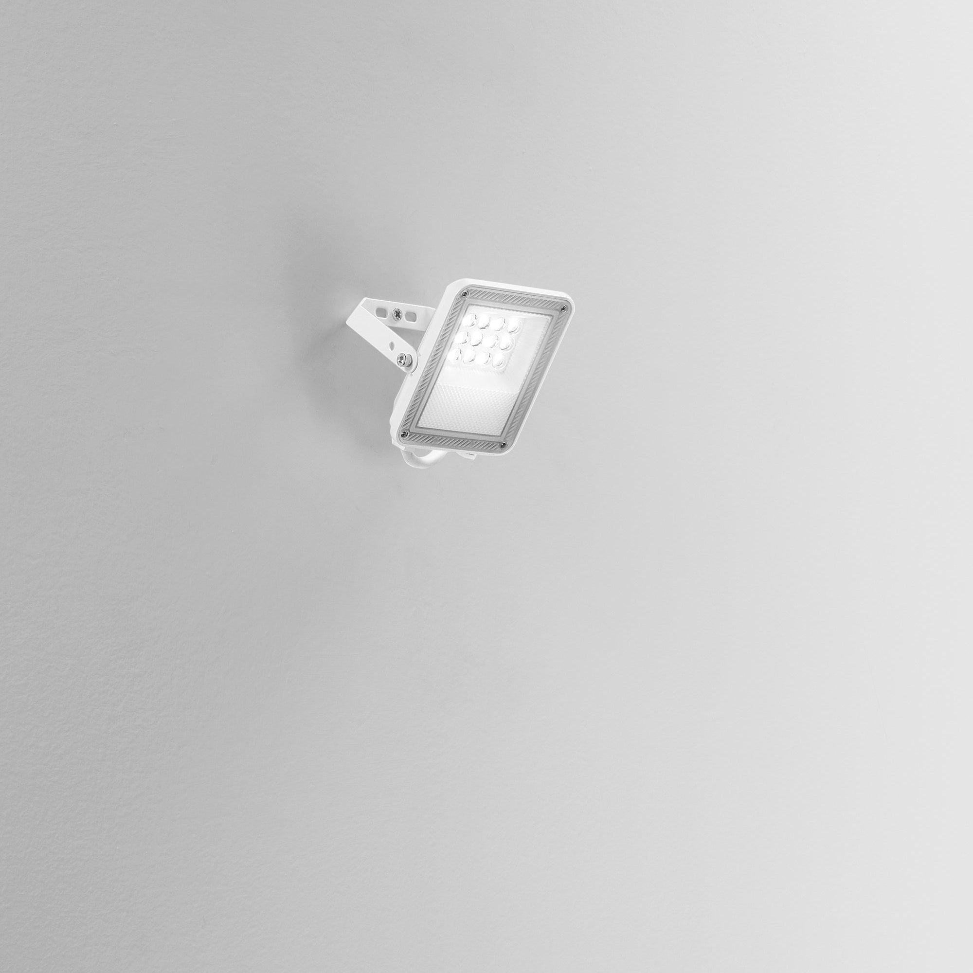 Proiettore LED Esus bianco 10W - Foto sfondo grigio