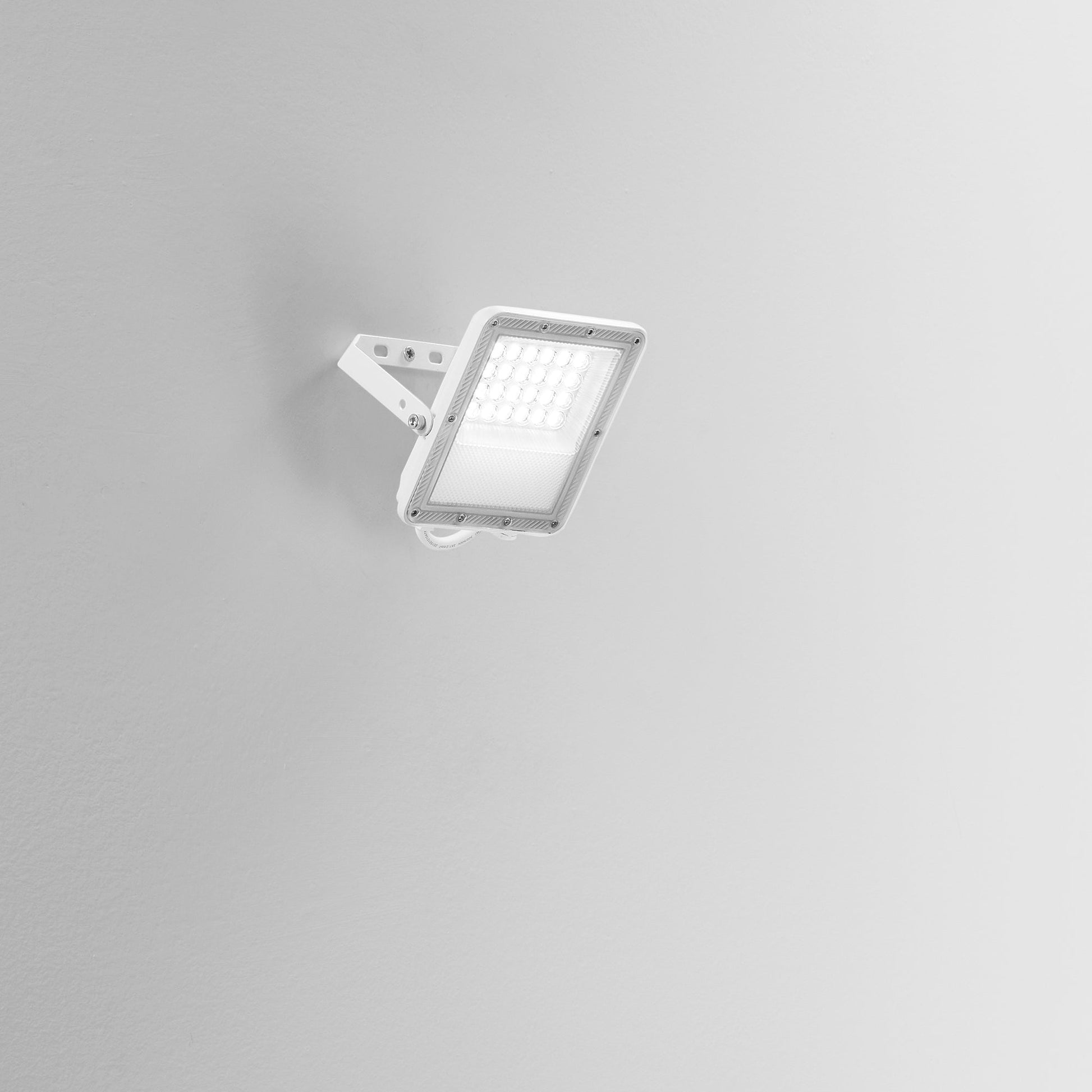 Proiettore LED Esus bianco 20W - Foto sfondo grigio