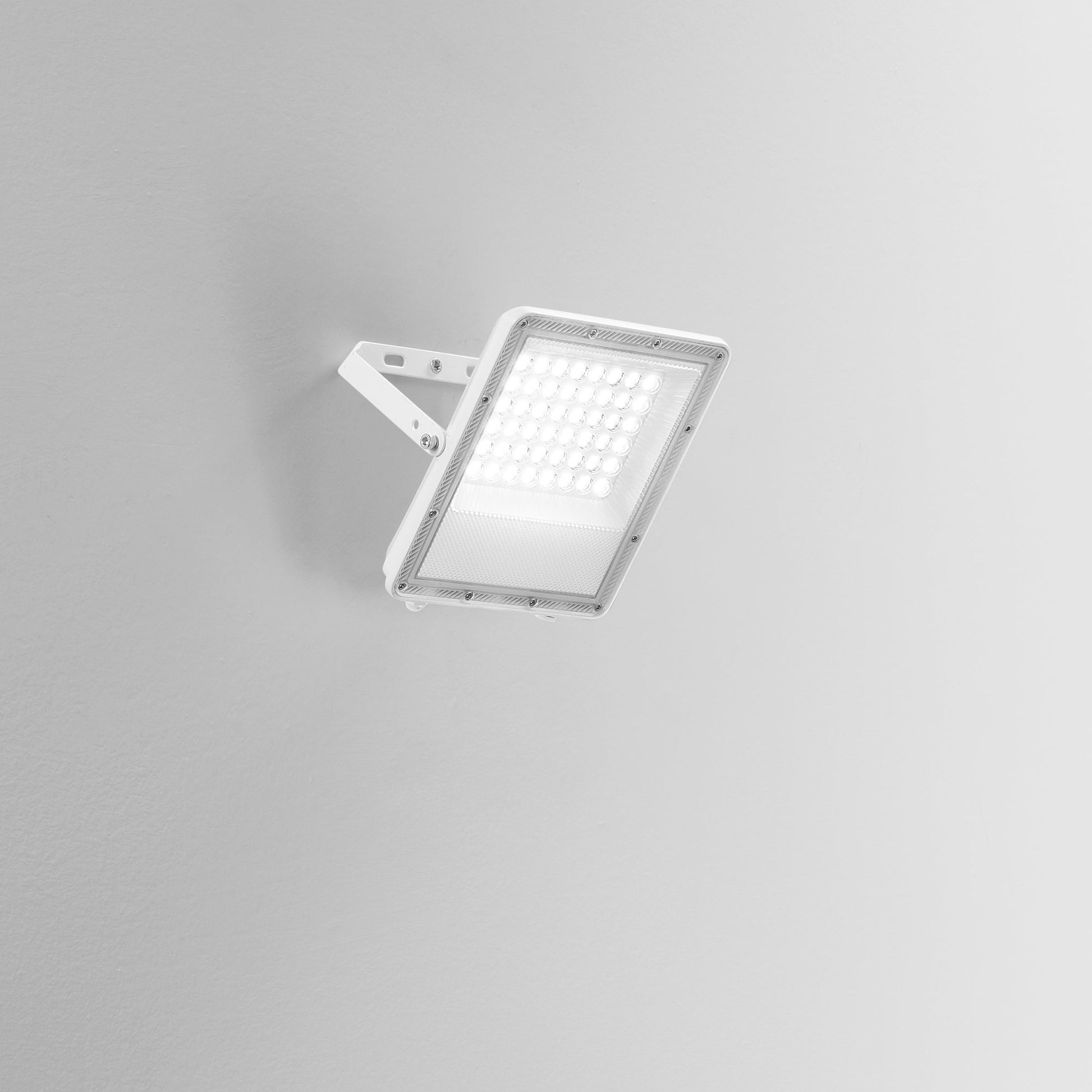 Proiettore LED Esus bianco 50W - Foto sfondo grigio