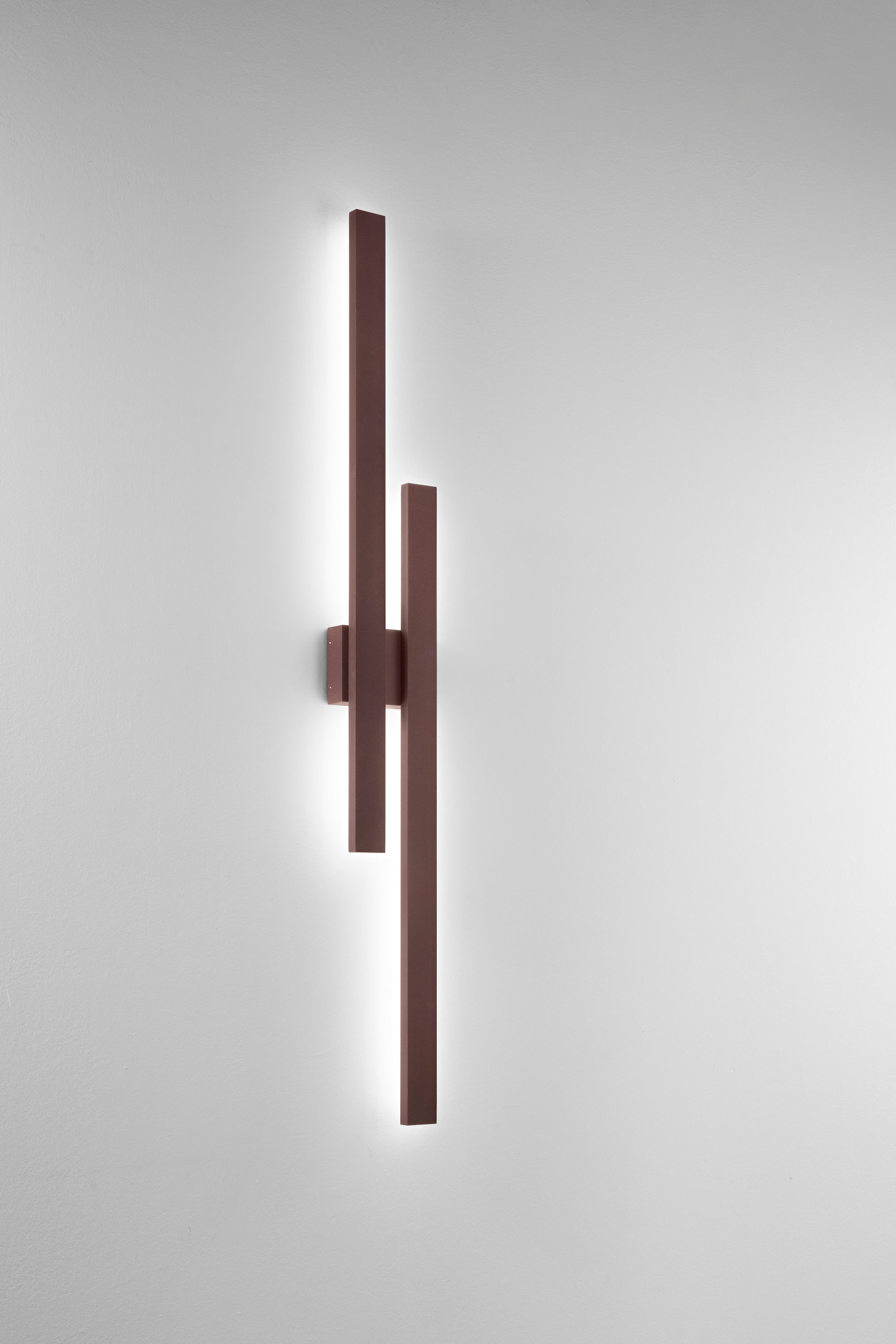 Applique LED Hercules media - Foto sfondo grigio