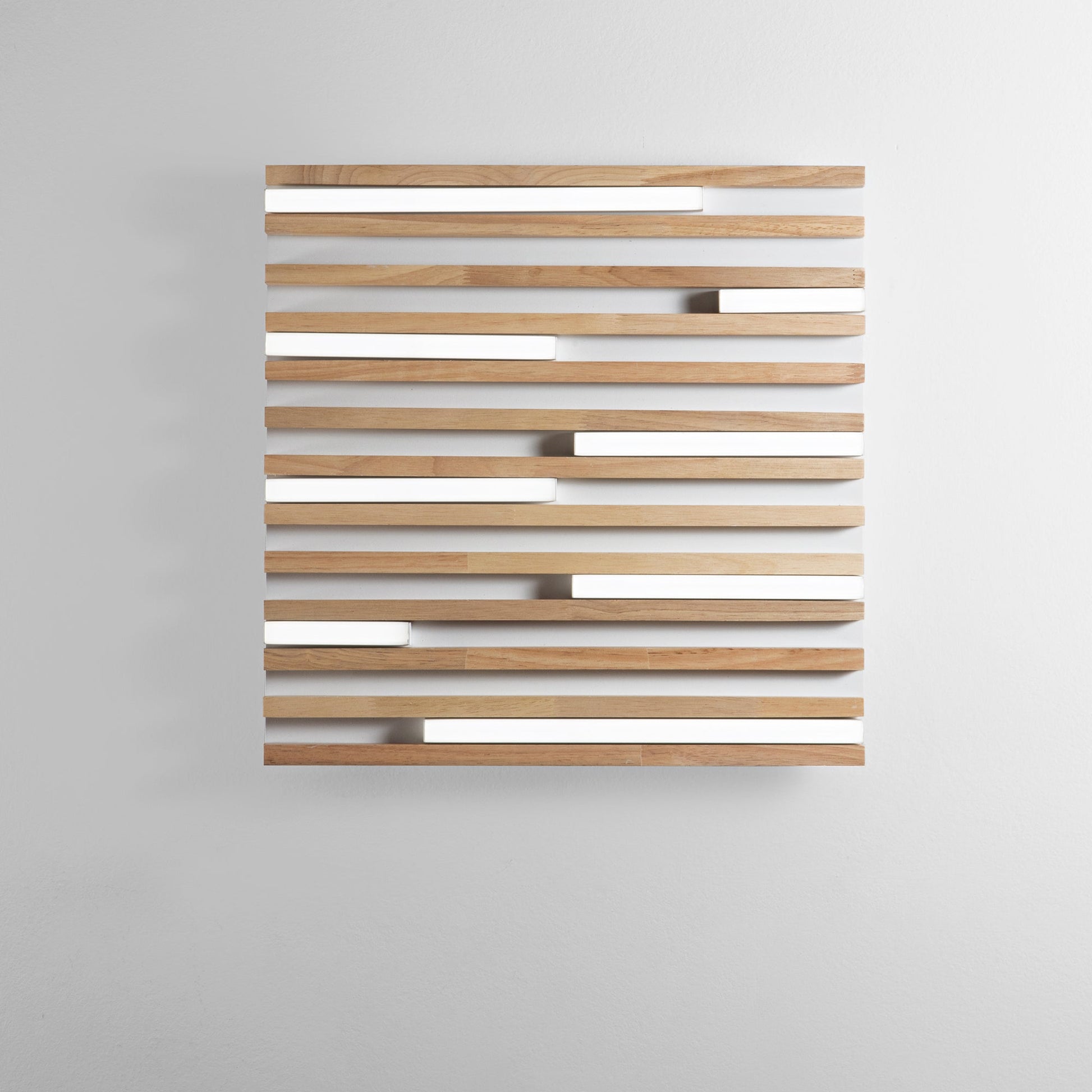 Plafoniera Kuma bianca piccola - Foto sfondo grigio