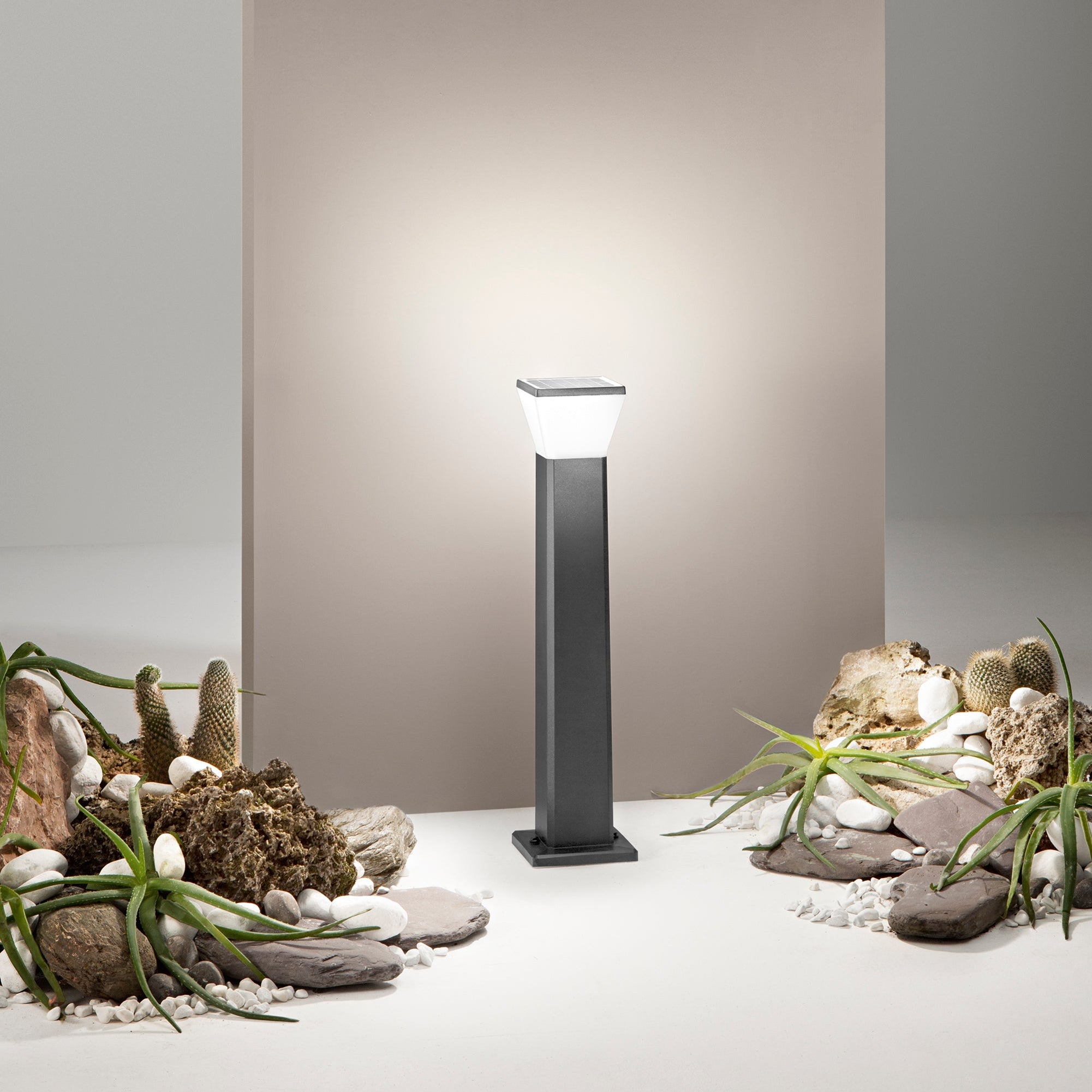 Palo da esterno Maeve - Foto ambientata