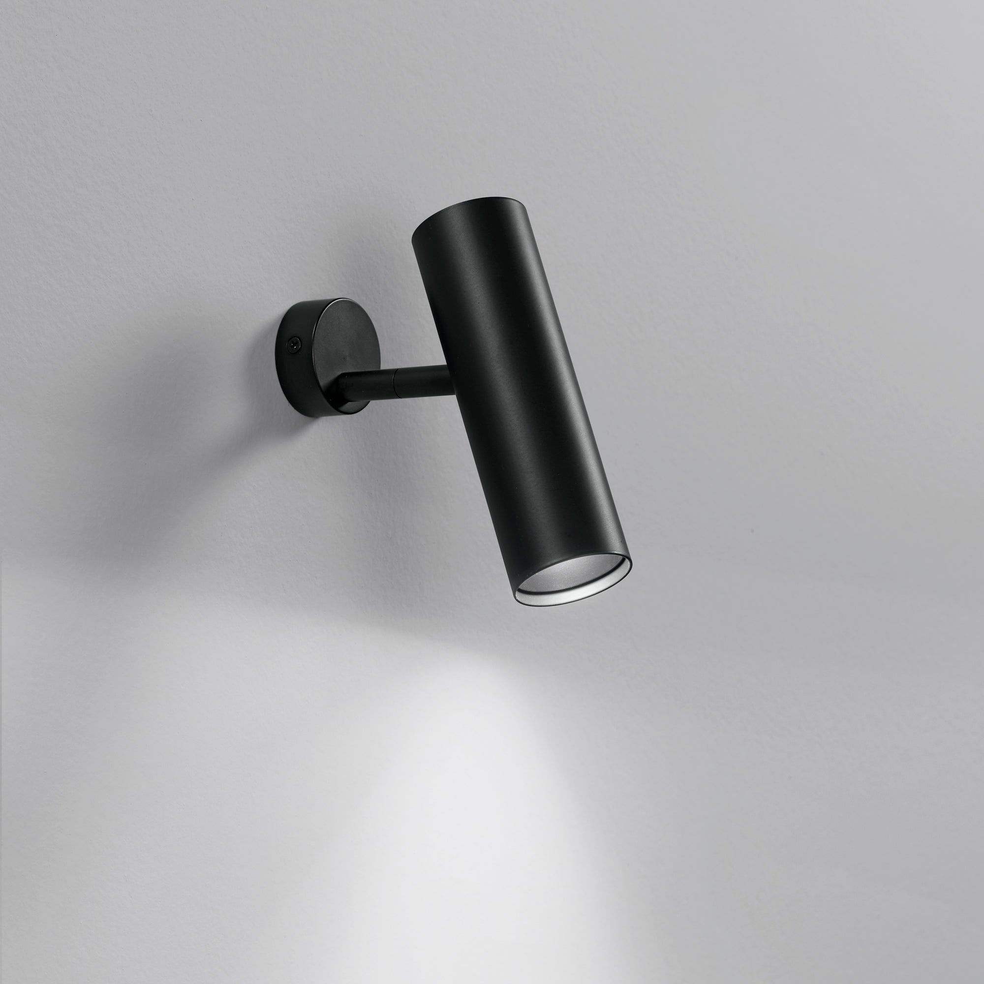 Spot applique LED ROCKET in alluminio pressofuso con driver integrato | FT Feel The