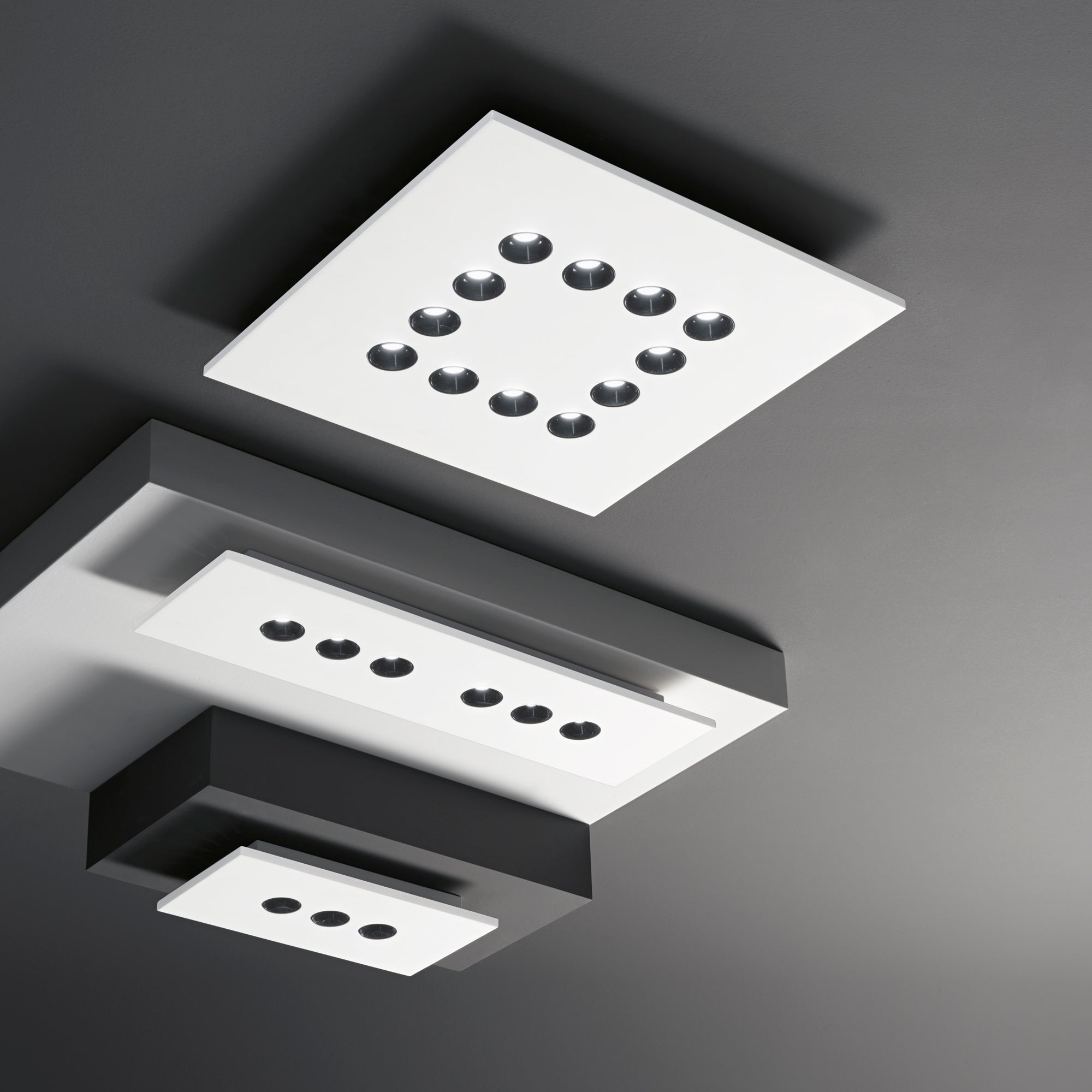 Plafoniera LED XICO verniciabile con interruttore CCT per la regolazione colore - FT-FeelThe