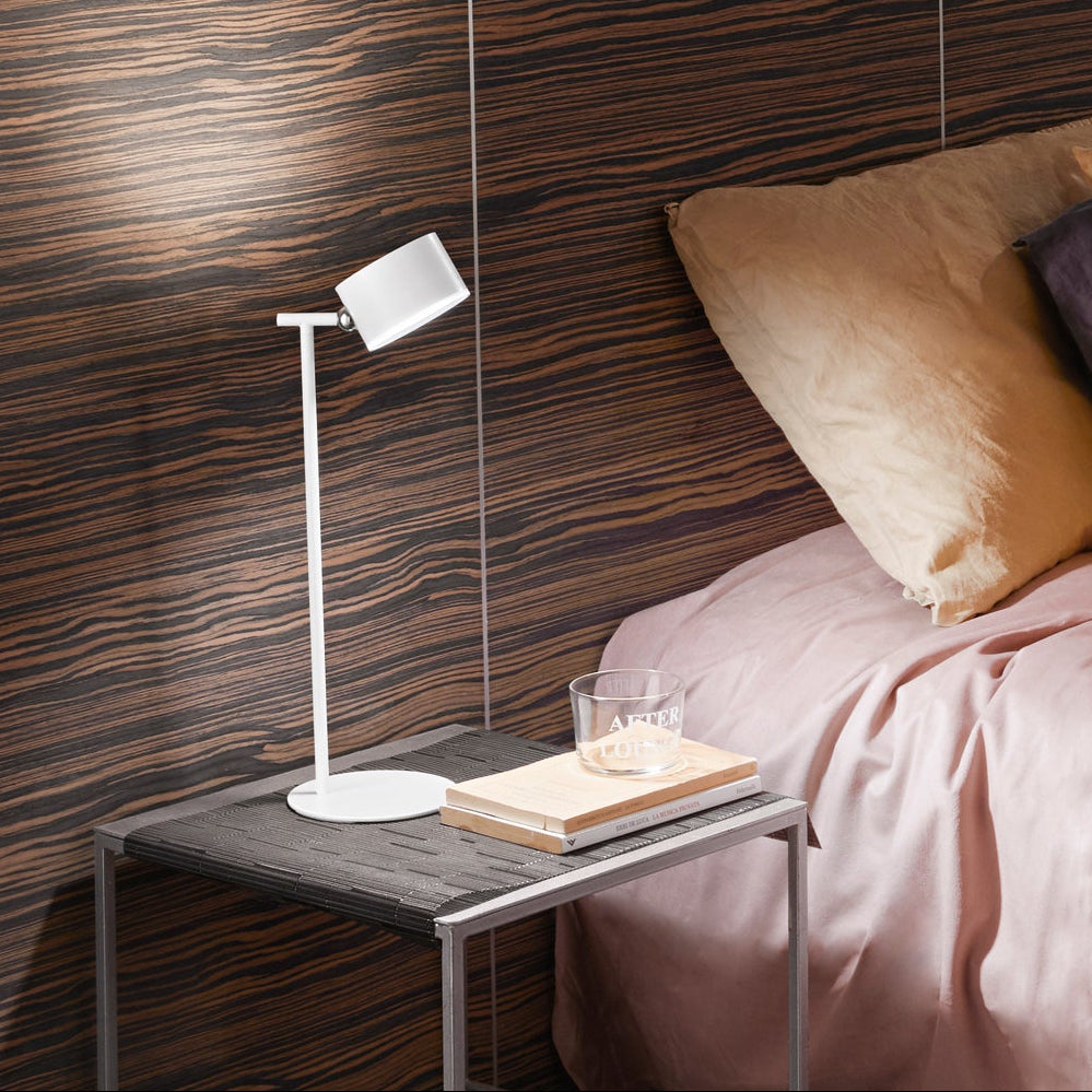 Lampada da tavolo ricaricabile TESLA con luce CCT e RGB