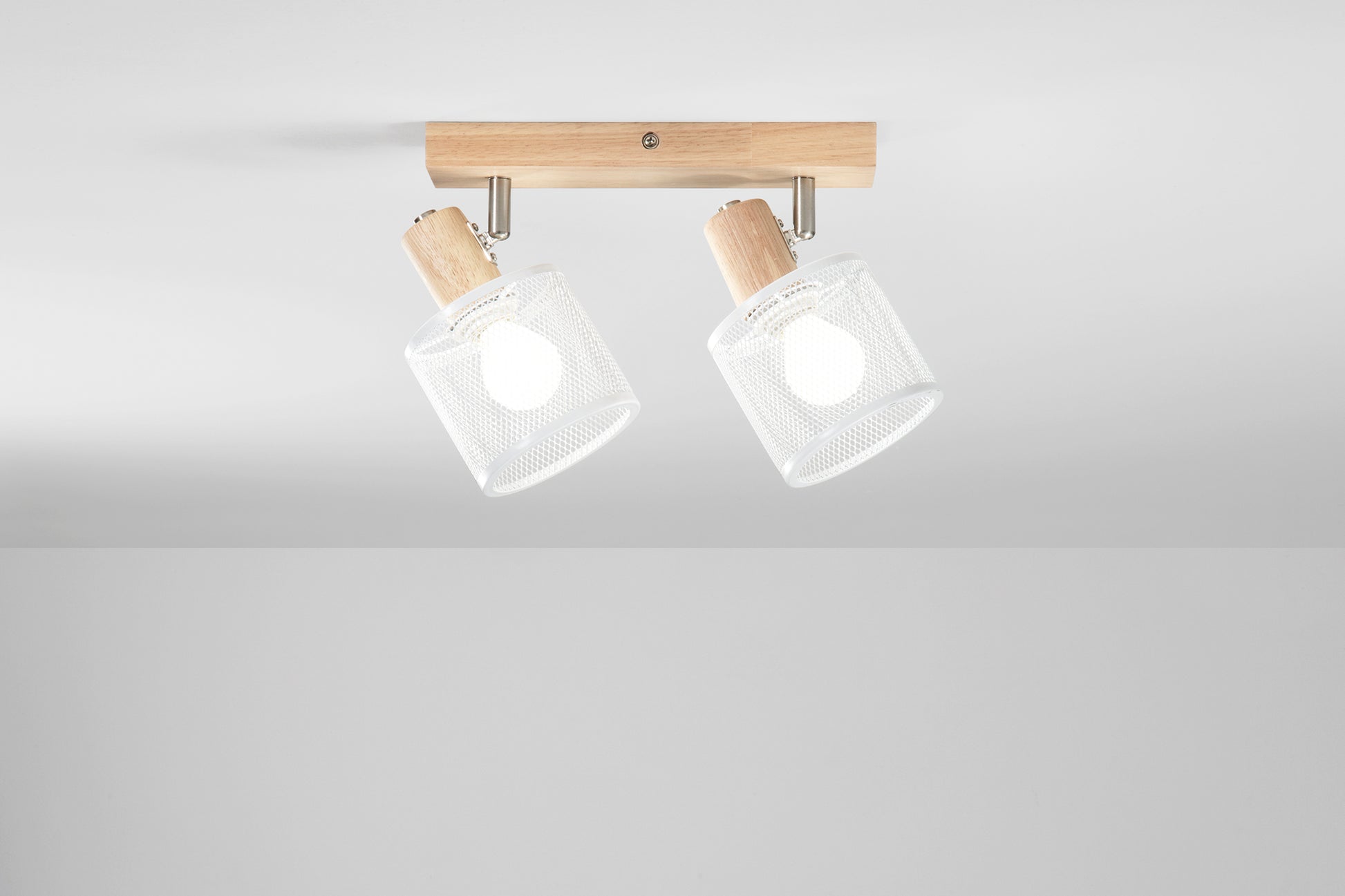 Spot TWINSET con base in legno naturale | FT Feel The