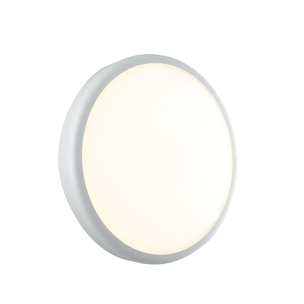 Applique LED ronde Ever en polycarbonate adaptée à une utilisation en extérieur