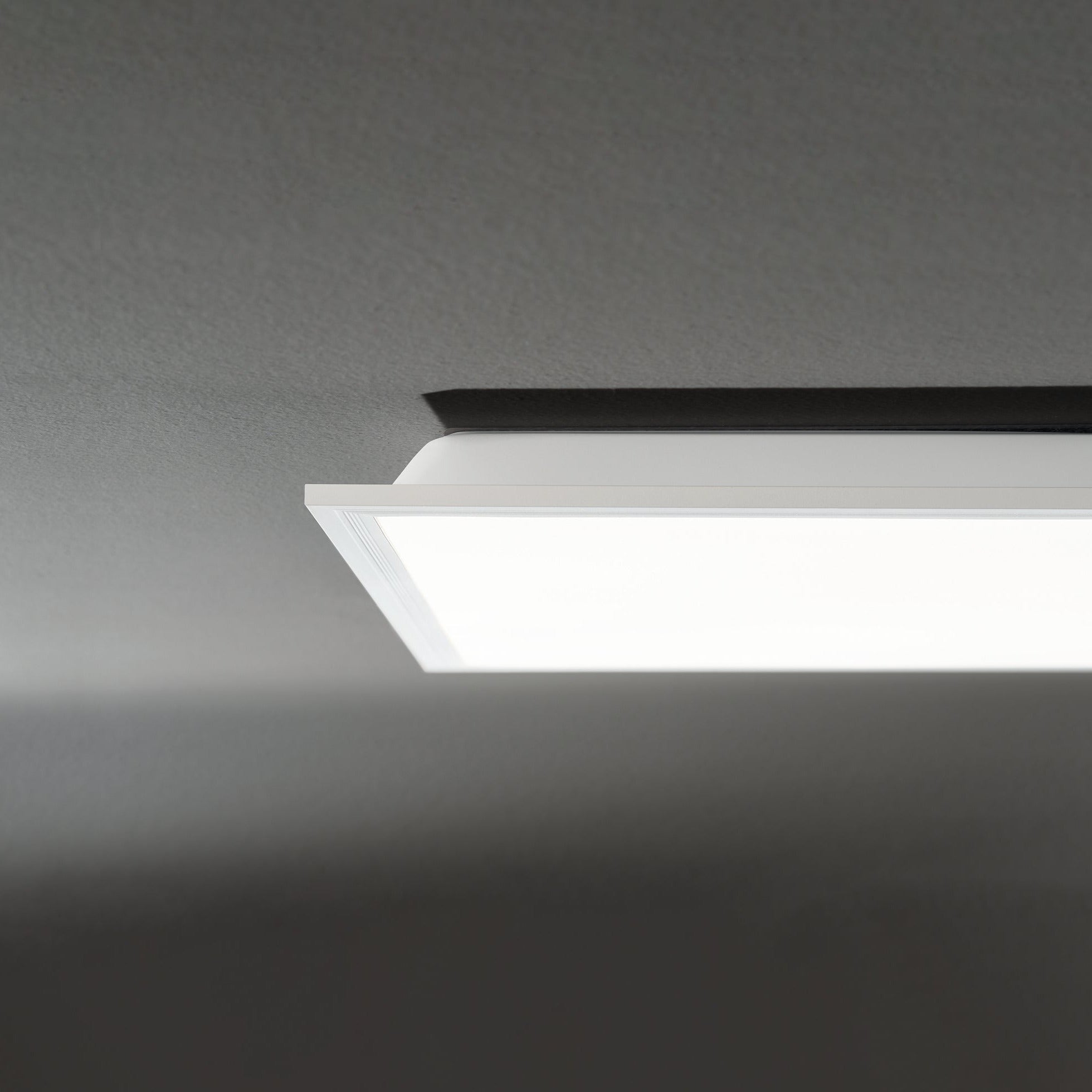 Panel LED BK 40W en aluminio blanco 