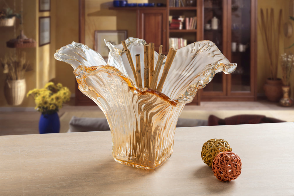 Vaso artigianale in vetro ambrato